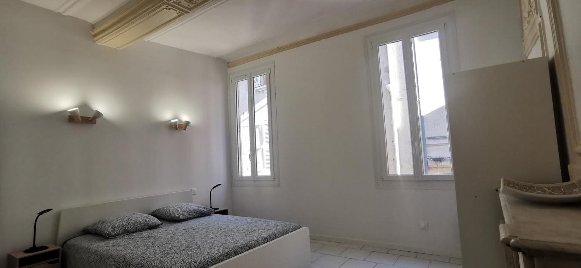 Appartements Et Studio Renoves En 2022, Intra Muros アヴィニョン エクステリア 写真